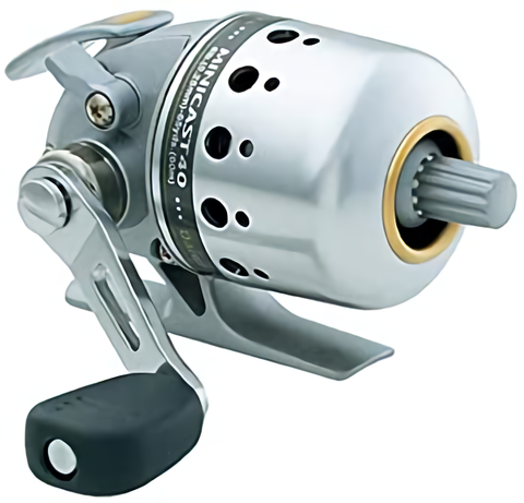 スピンキャストリールとは？ダイワの人気リールの特徴や使い方をご紹介！